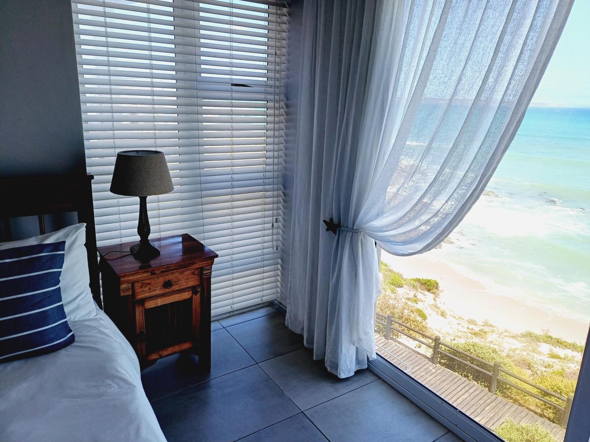 Langebaan Beach Towers Exteriör bild